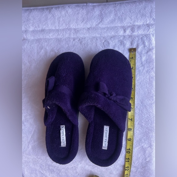 Laura Ashley Slippers outside or indoor Size L (8-9) fabric upper man made comfy - Picture 9 of 14